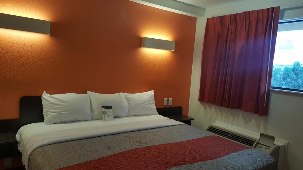 Motel 6-Columbus, Oh - Osu Eksteriør billede