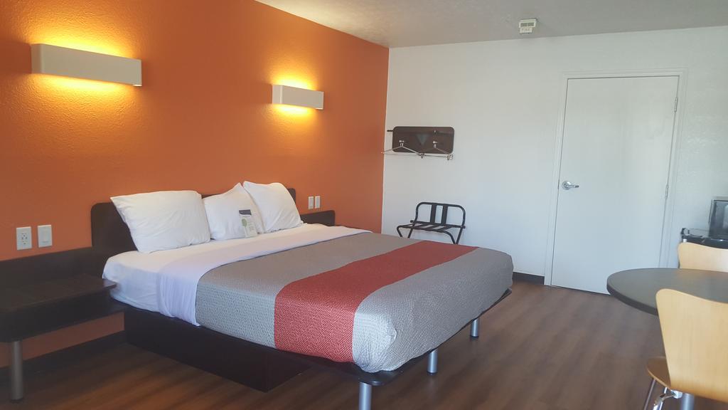 Motel 6-Columbus, Oh - Osu Eksteriør billede