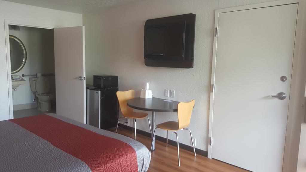 Motel 6-Columbus, Oh - Osu Eksteriør billede