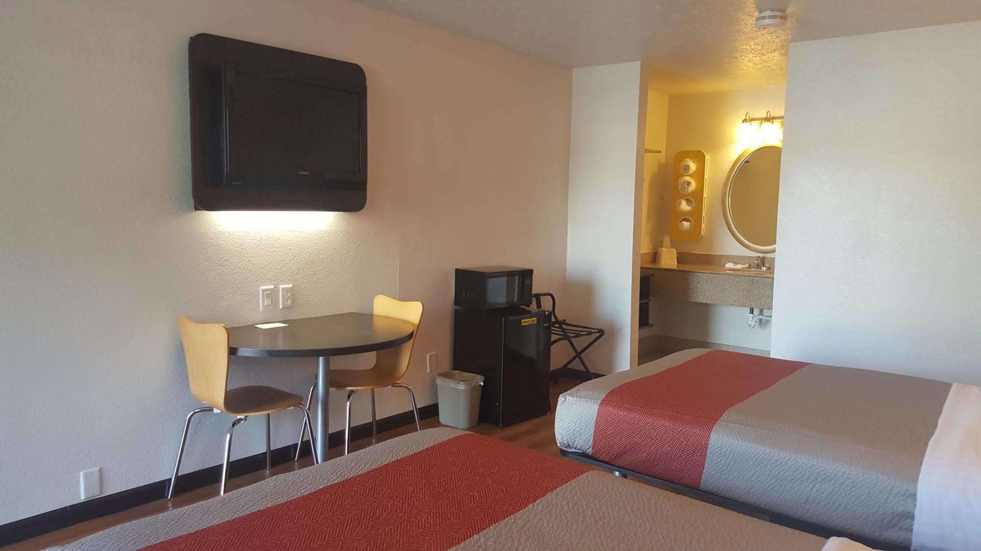 Motel 6-Columbus, Oh - Osu Eksteriør billede