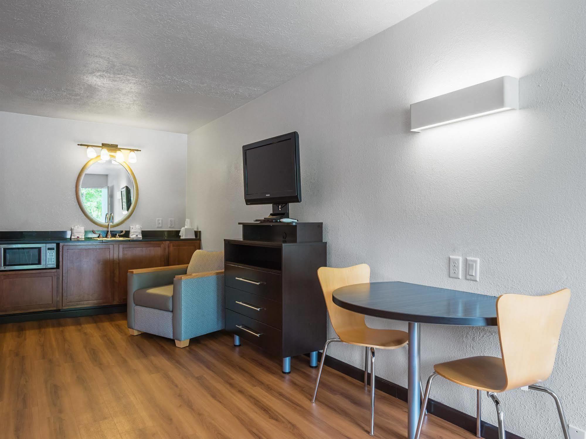 Motel 6-Columbus, Oh - Osu Eksteriør billede