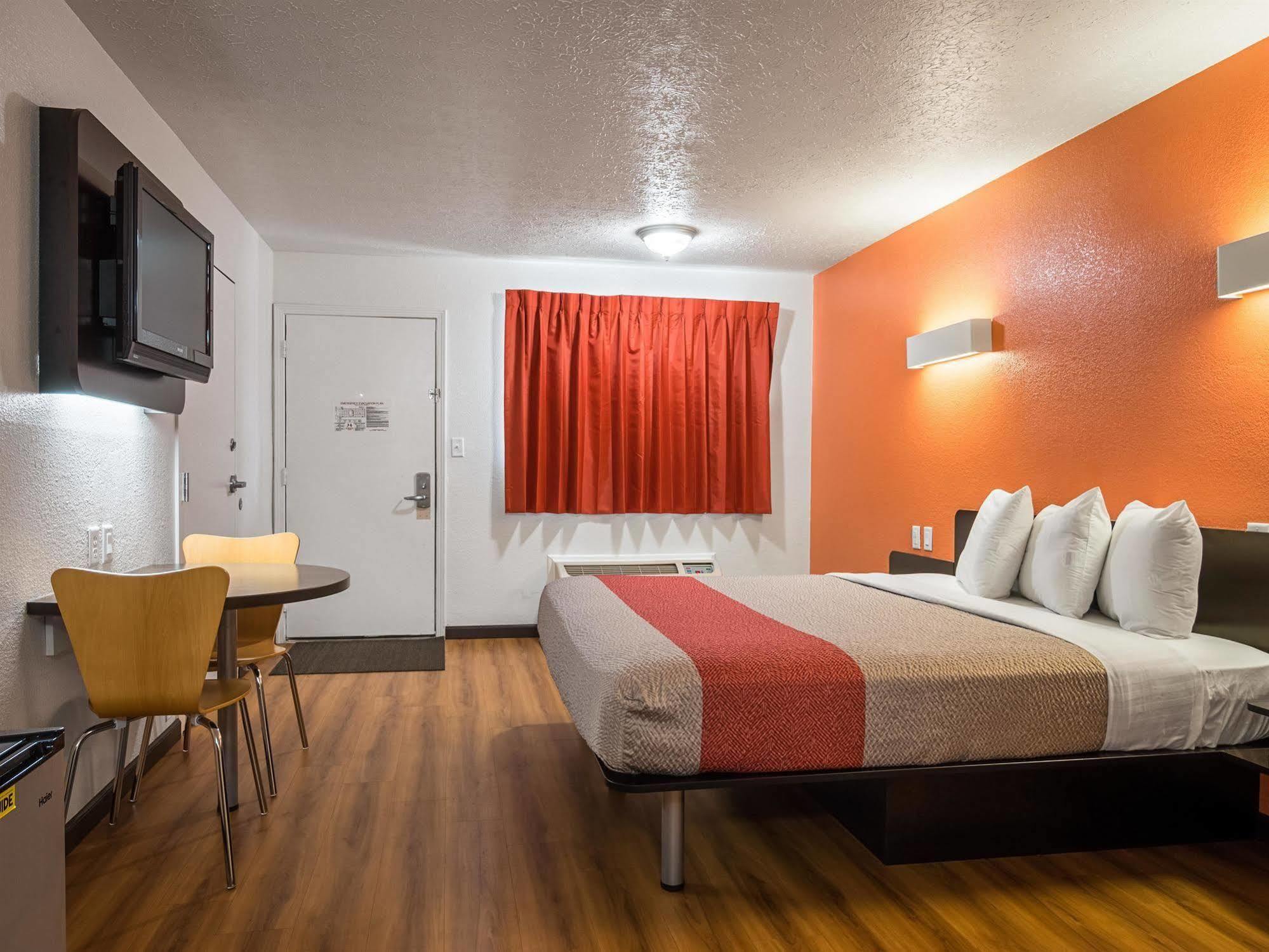 Motel 6-Columbus, Oh - Osu Eksteriør billede